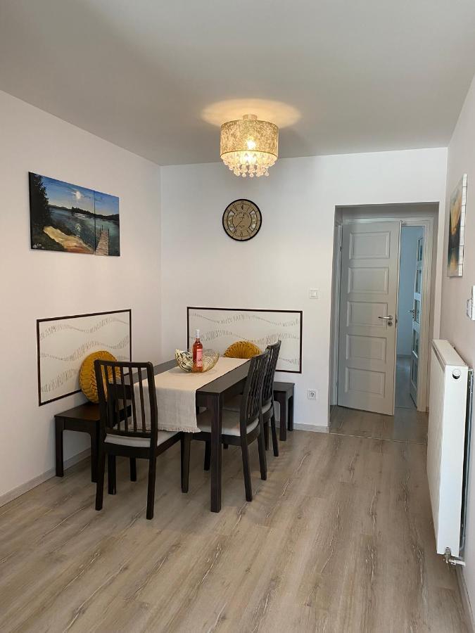 Moonshine Szeged Apartment Exterior foto