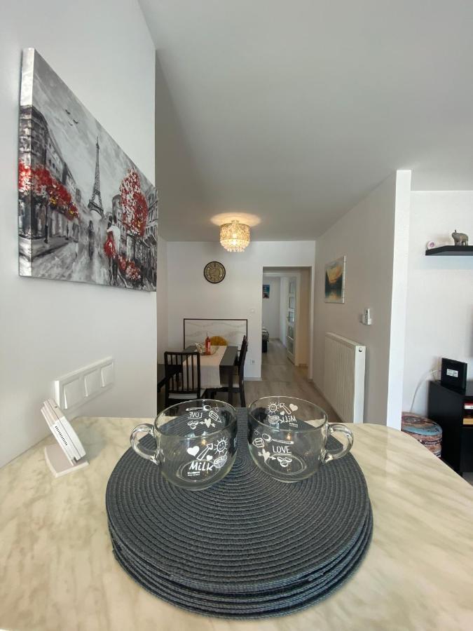 Moonshine Szeged Apartment Exterior foto